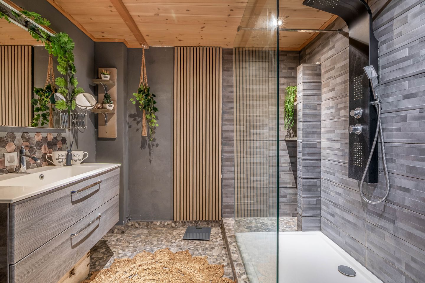 Photo 29 of Noordeinde 36