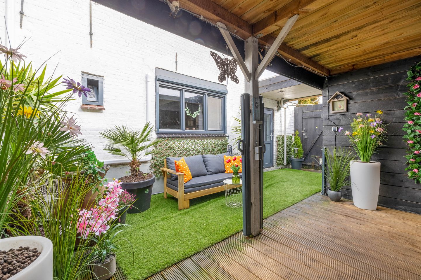 Photo 44 of Noordeinde 36