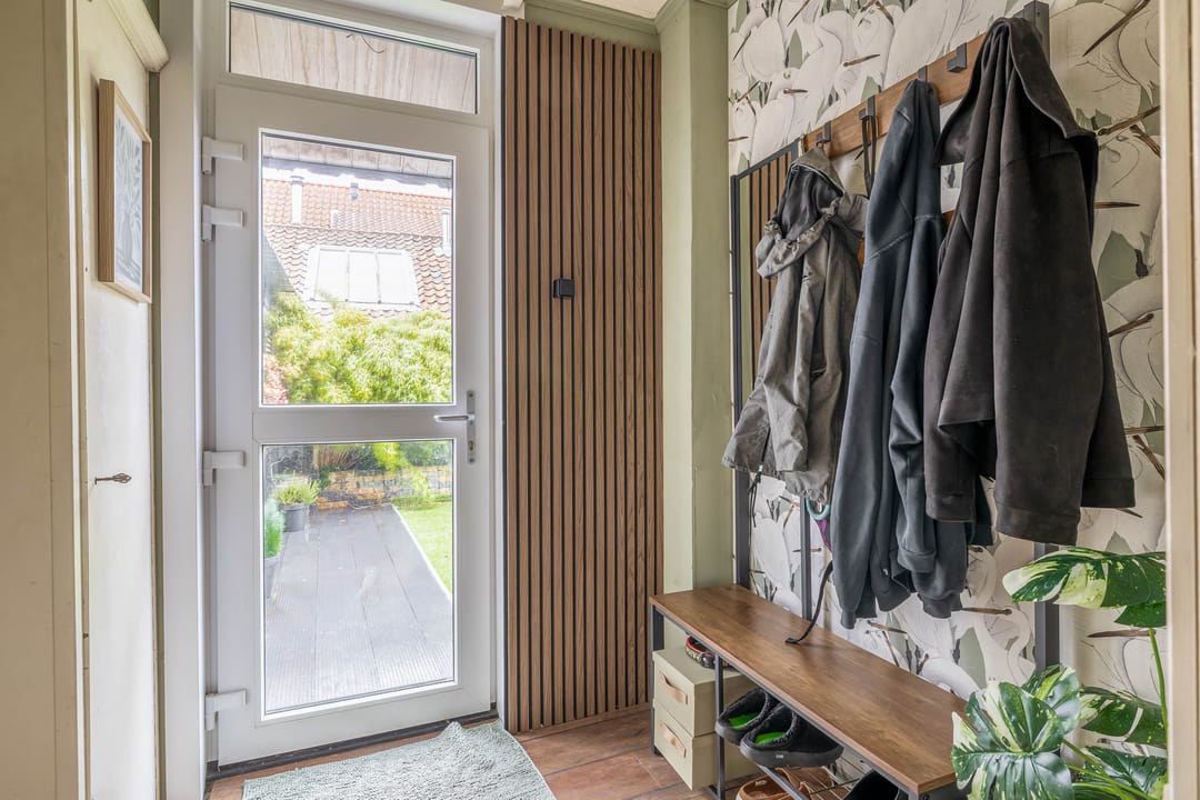 Photo 13 of Noordeinde 36