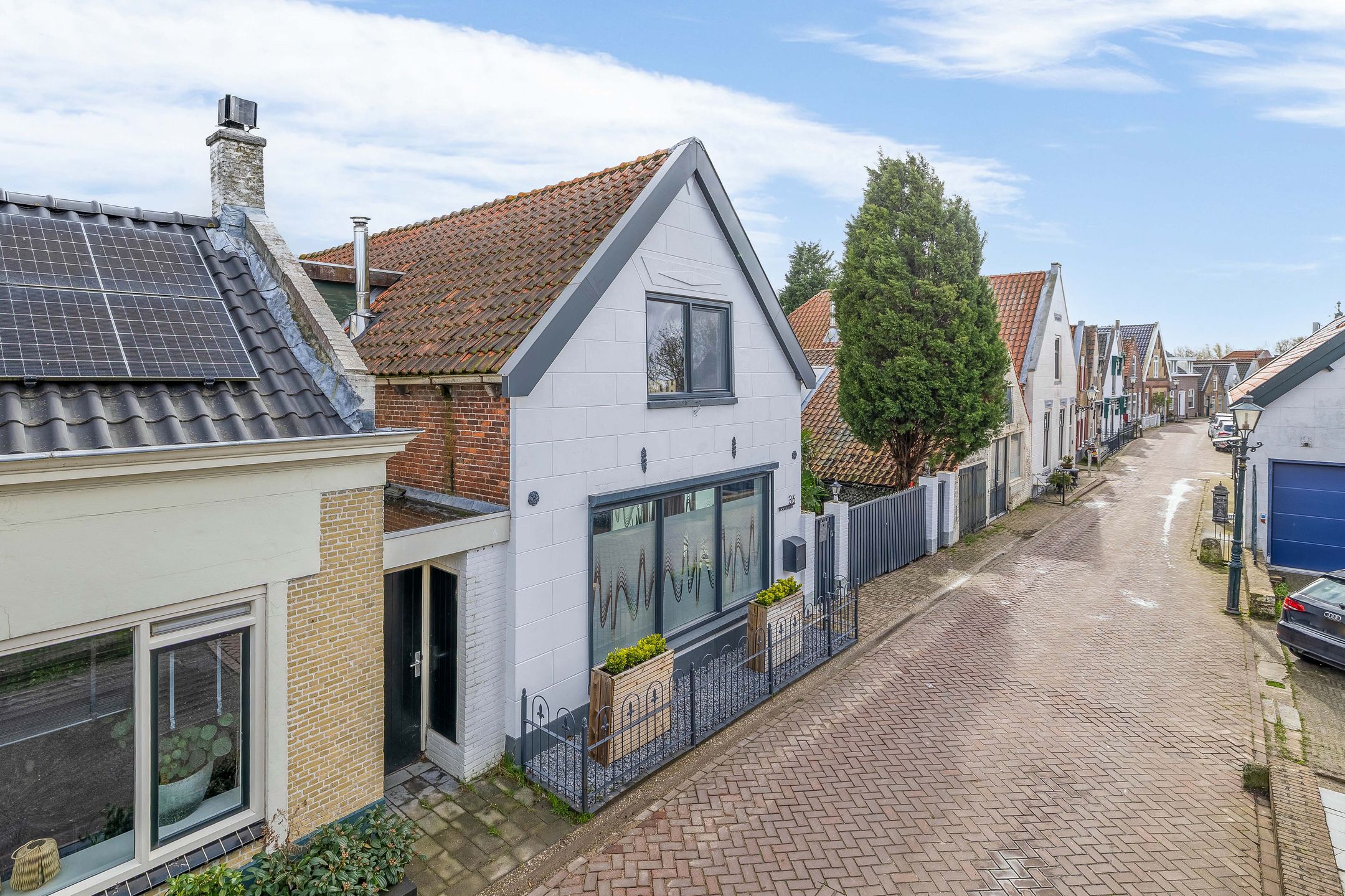 Photo 6 of Noordeinde 36