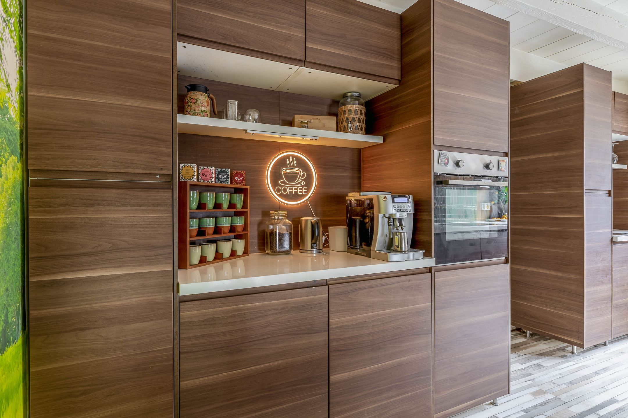 Photo 24 of Noordeinde 36