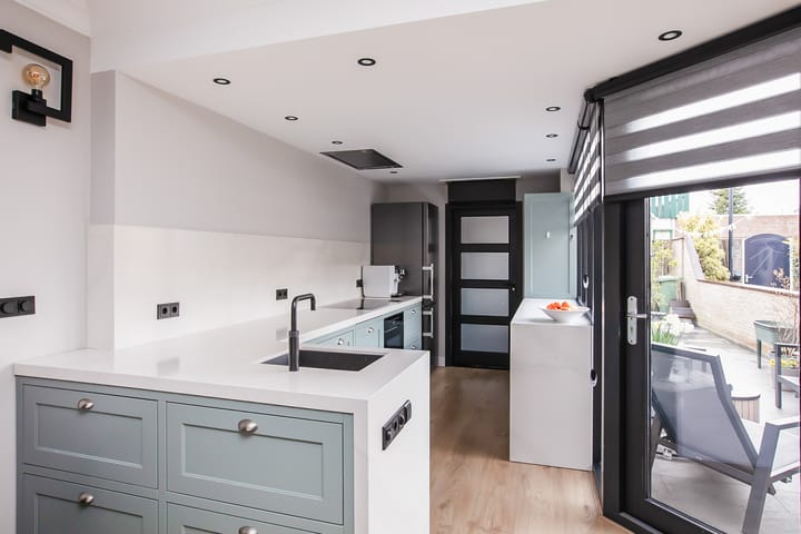 Tussenwoning te koop: Tjalk 28, Volendam