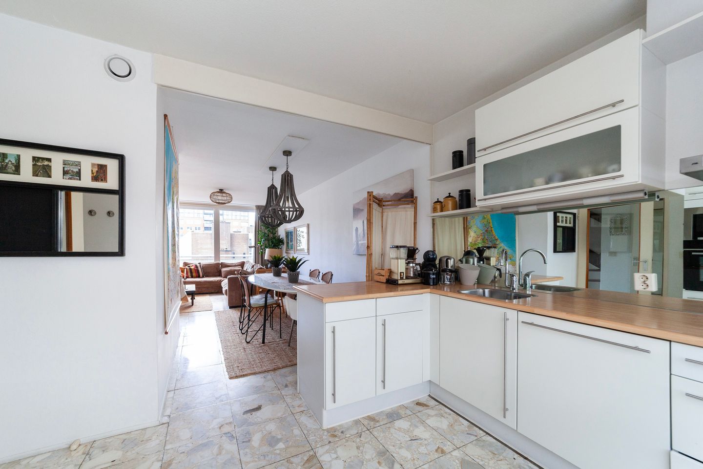 Spacious Maisonnette Apartment with Three Bedrooms Near Scheveningen Beach — 23