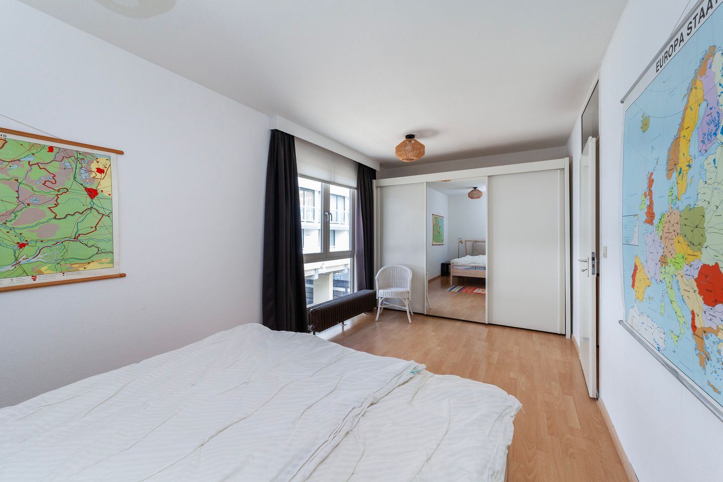 Spacious Maisonnette Apartment with Three Bedrooms Near Scheveningen Beach — 33