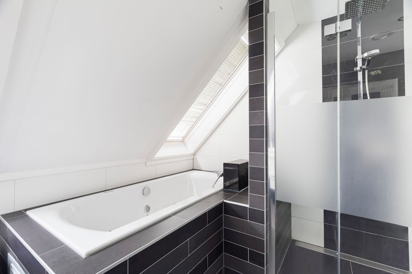 Photo 59 of Van Beethovensingel 12
