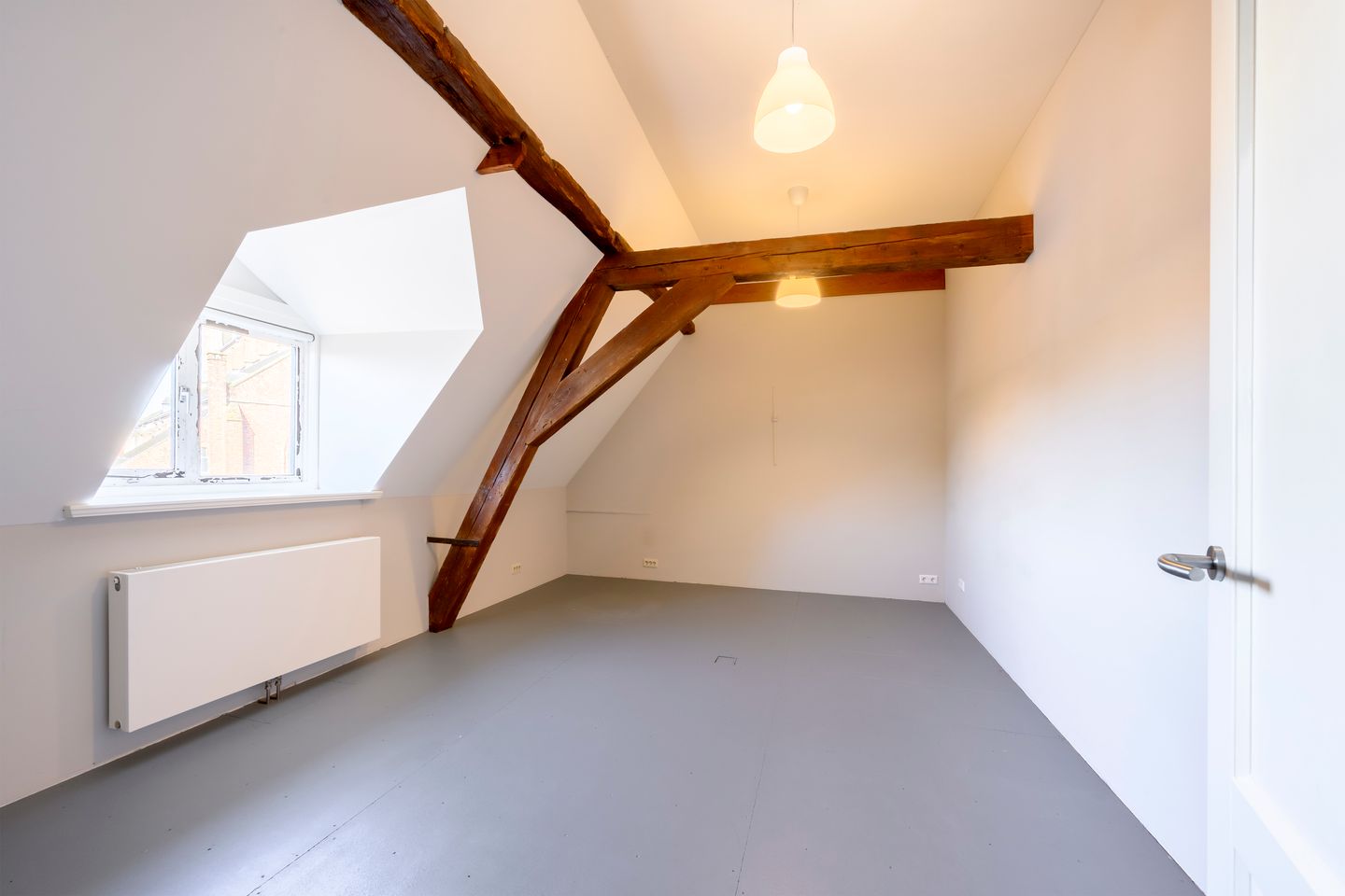 Foto 14 van Heerenstraat 16-A