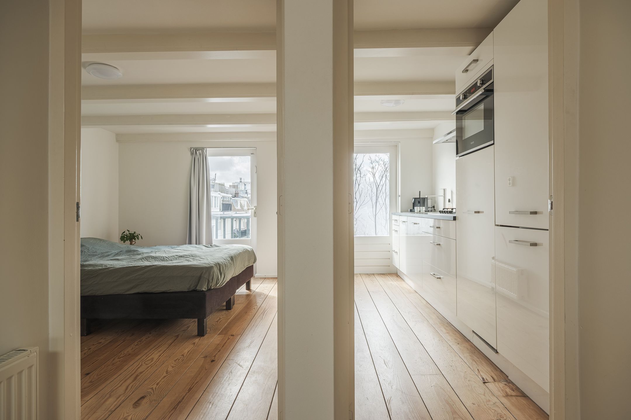 Foto 9 van Staringstraat 10-4