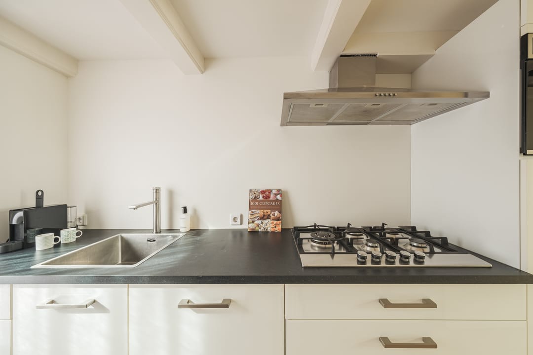 Foto 11 van Staringstraat 10-4