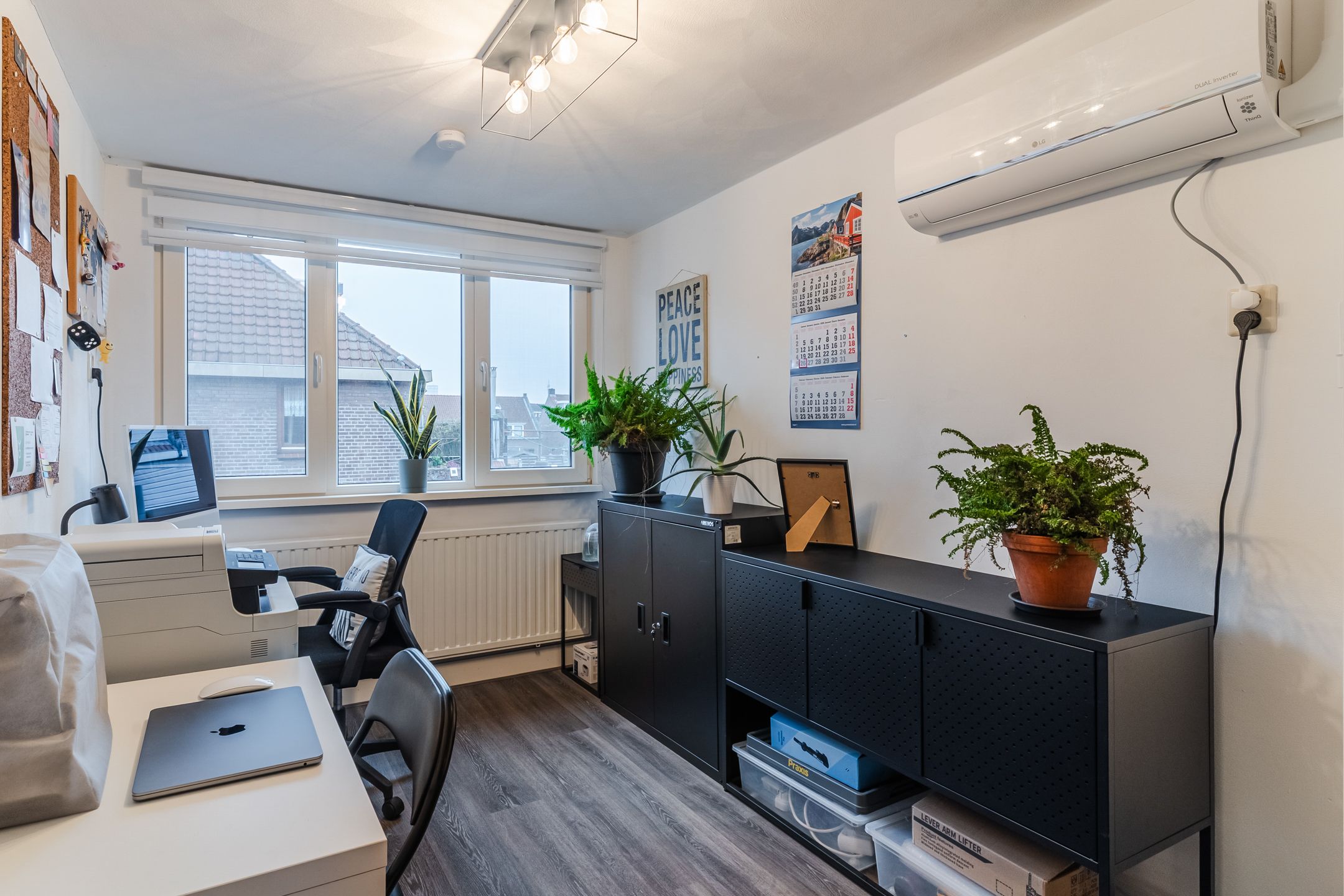 Foto 15 van Bisschop Masiusstraat 47