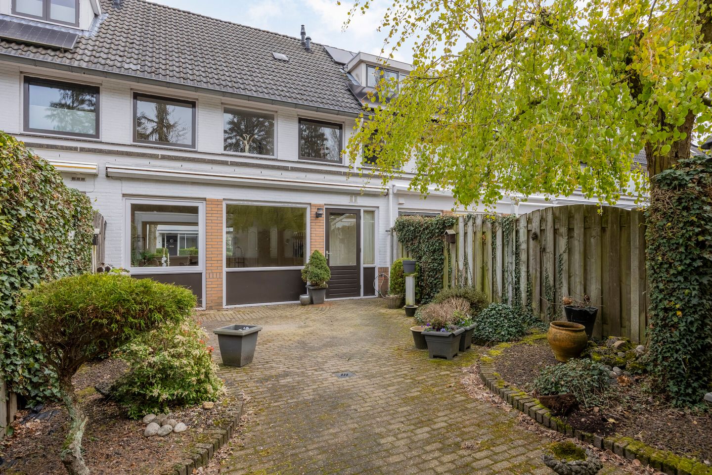 Foto 25 van Burghstraat 40