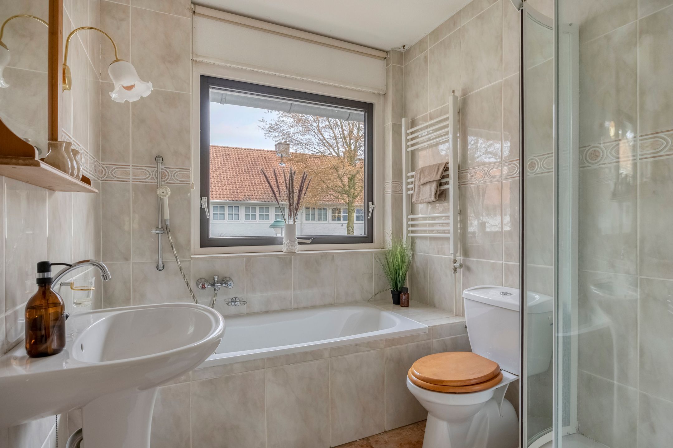 Foto 21 van Burghstraat 40