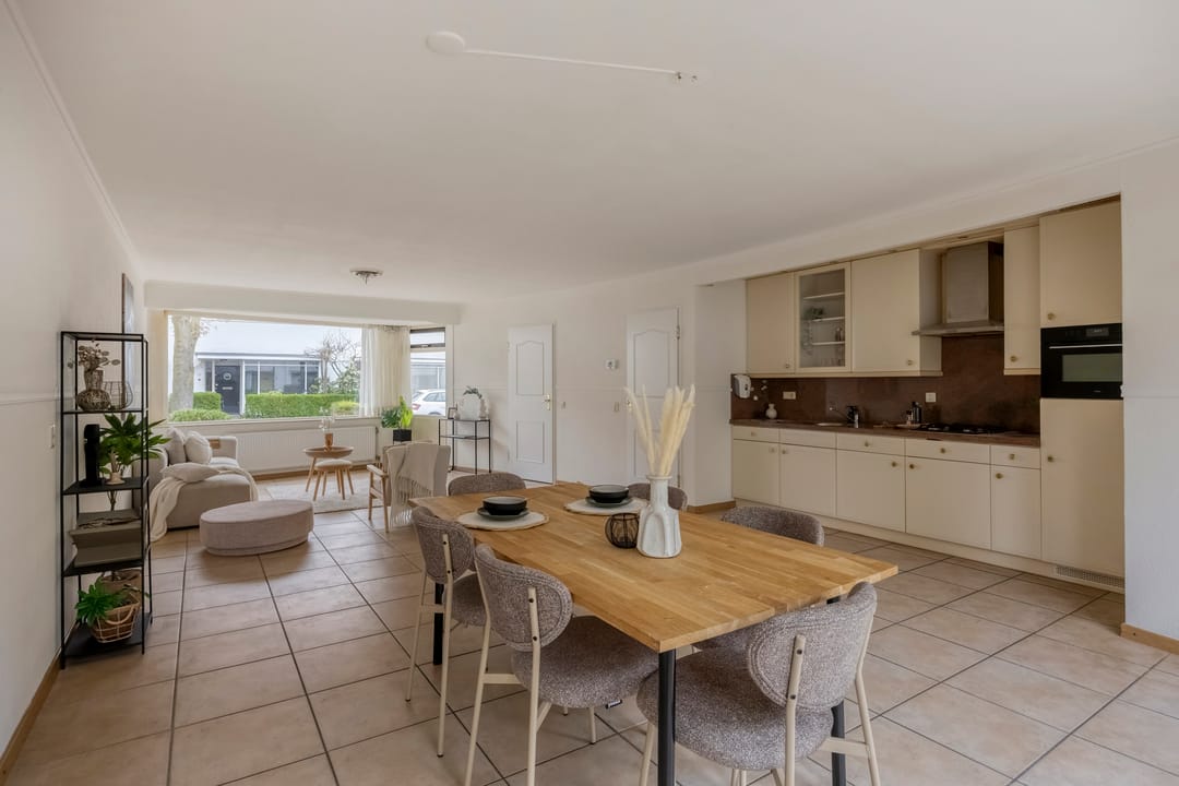 Foto 11 van Burghstraat 40