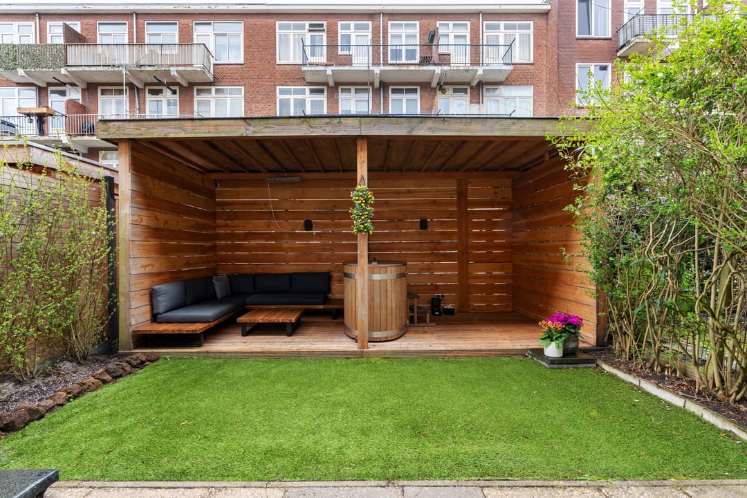 Charming Ground Floor Apartment with Deep Garden in Agniesebuurt — 21