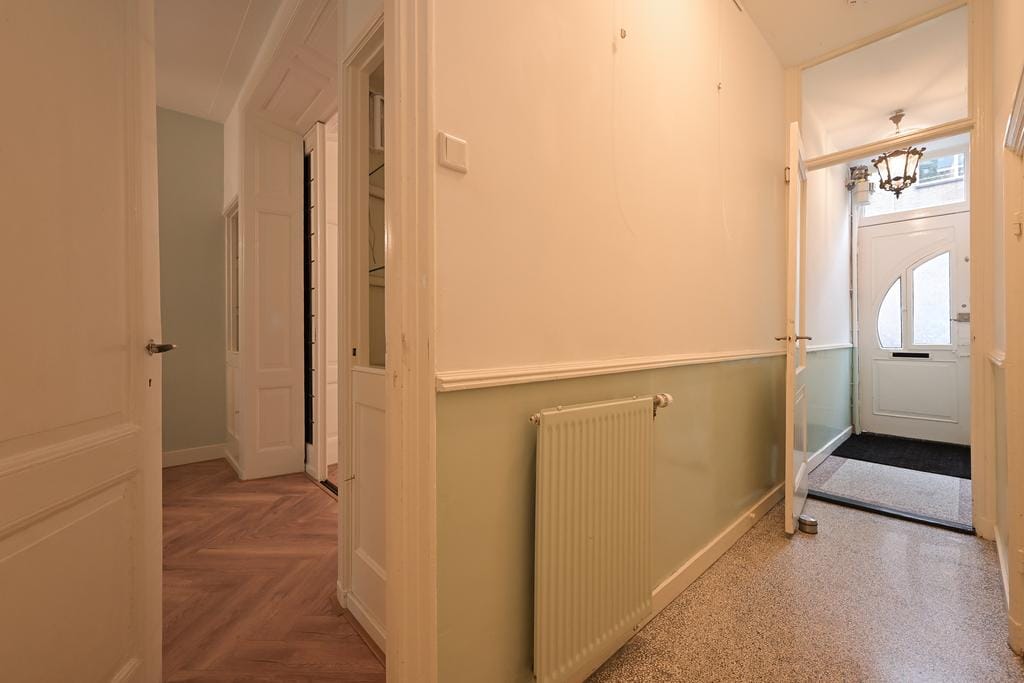 Photo 9 of Voltastraat 44
