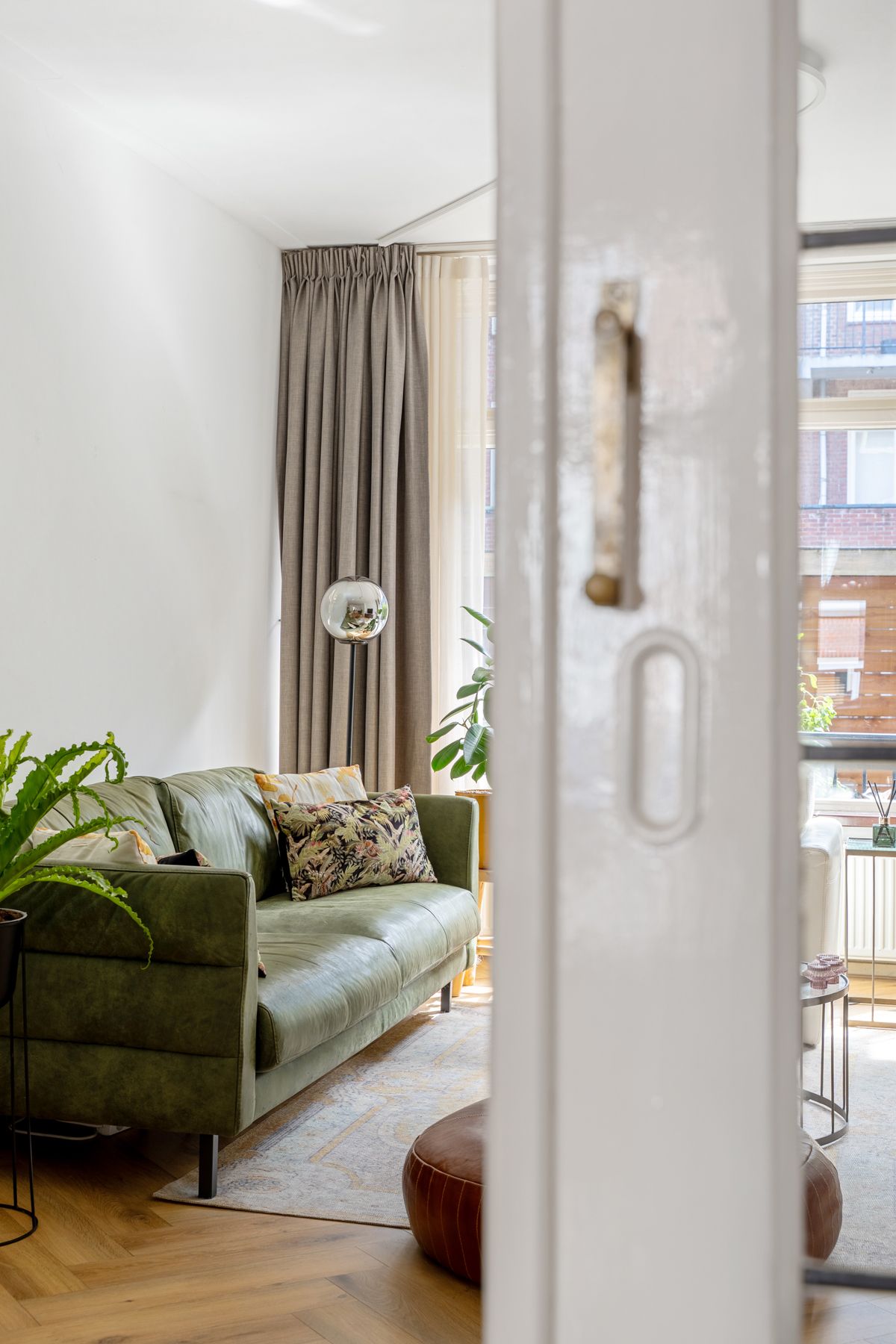 Charming Ground Floor Apartment with Deep Garden in Agniesebuurt — 40