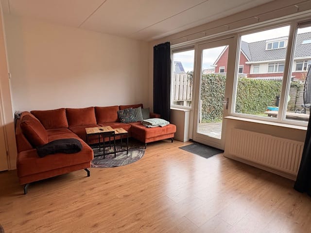 Foto 6 van Knelisroos 32