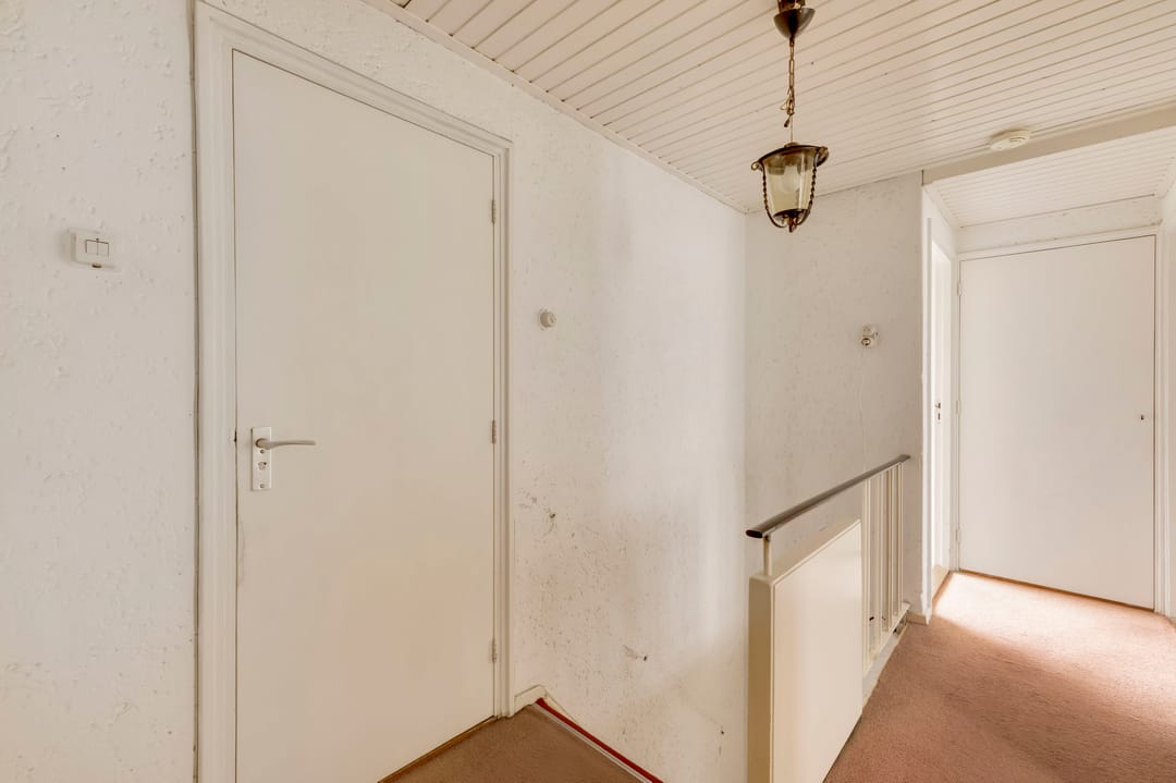Spacious semi-detached house with garage and four bedrooms in Veldhoven — 27