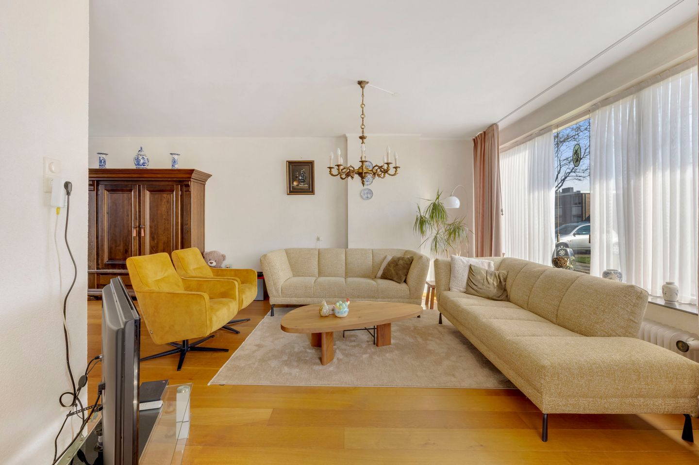 Spacious semi-detached house with garage and four bedrooms in Veldhoven — 15