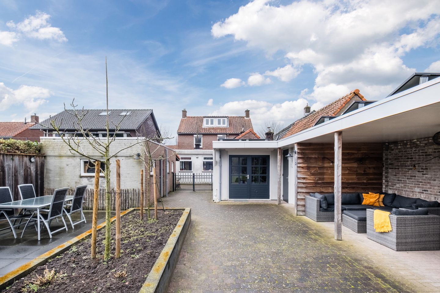 Photo 44 of Postakkers 72