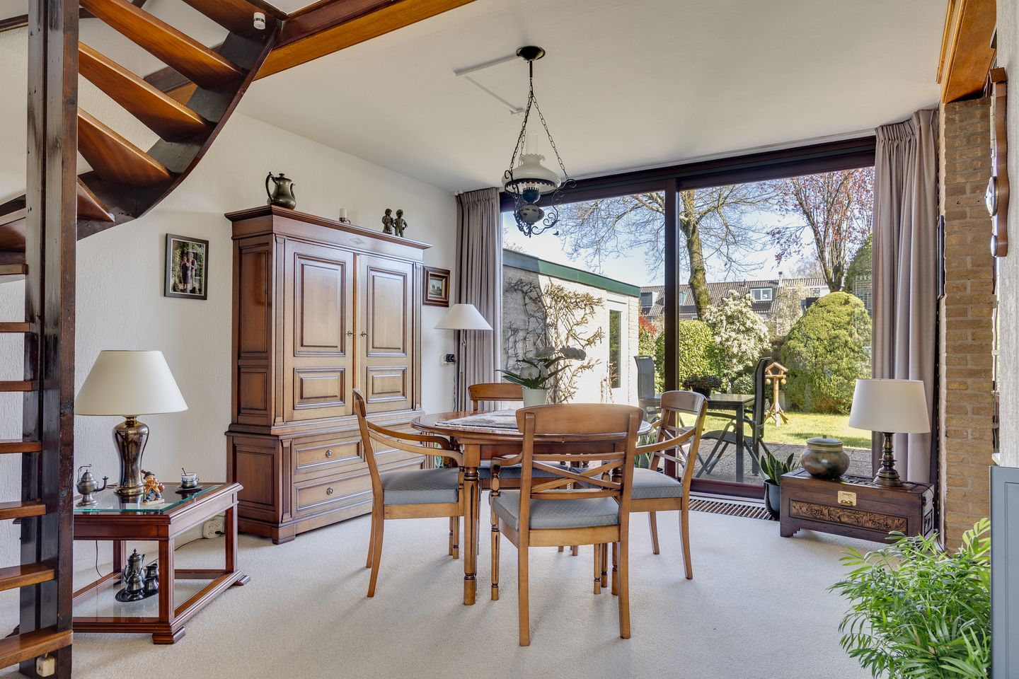 Foto 20 van Prinses Irenelaan 38