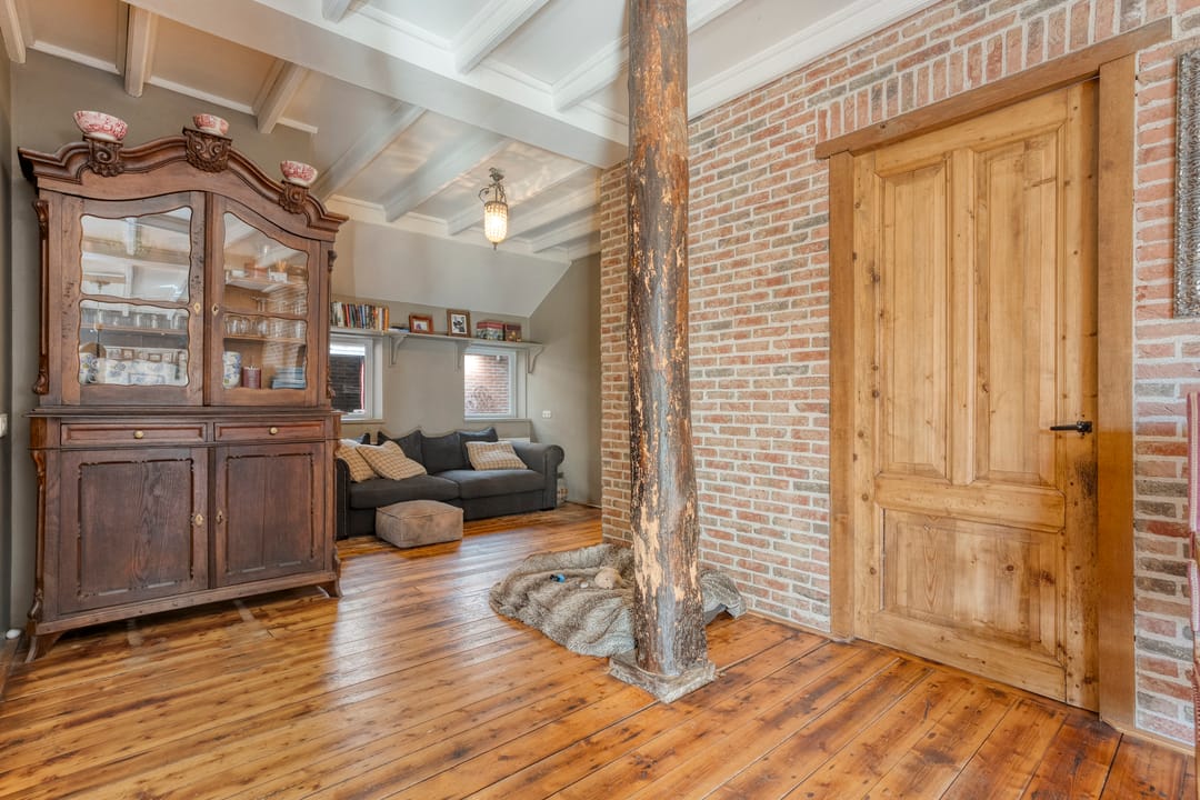 Spacious Farmhouse with Equestrian Facilities and Rural Views — 19