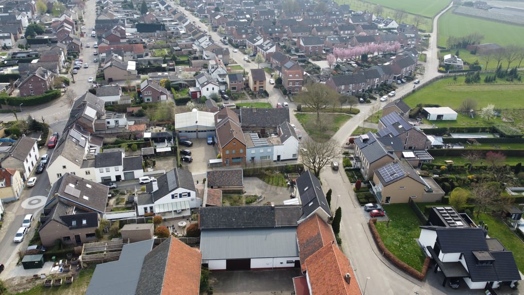 Mixed-use complex with residential apartments, commercial space and warehouses in Berg en Terblijt — 31