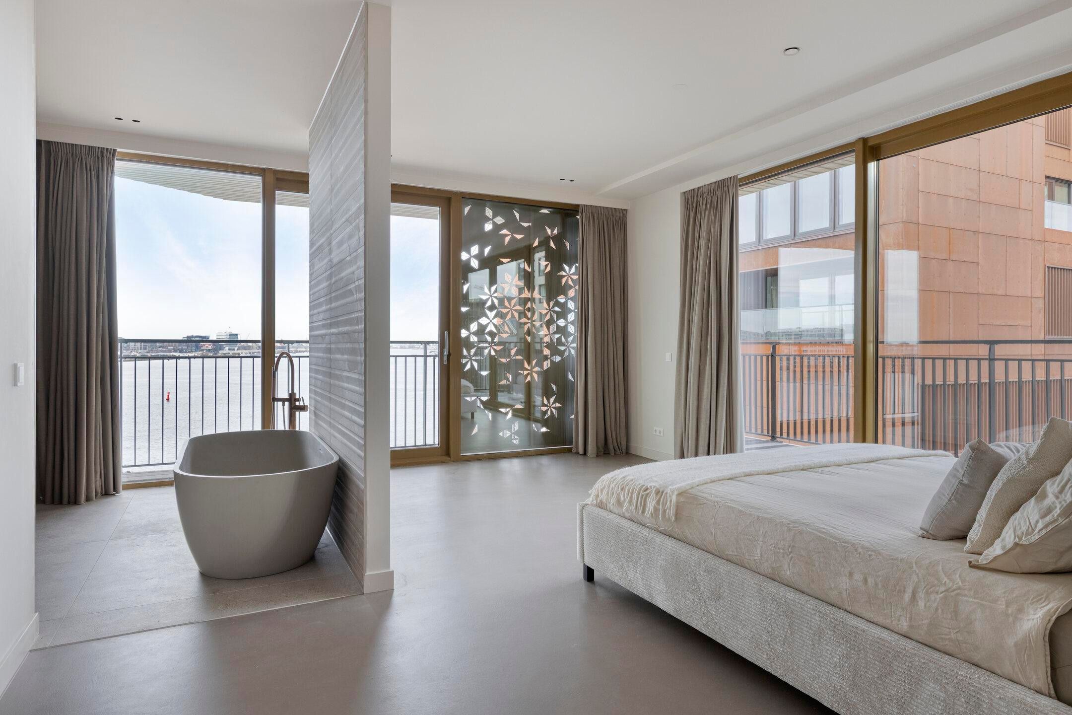 Foto 3 van Grasweg 167