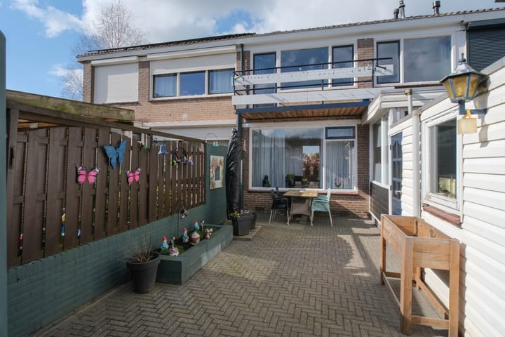 Photo 3 of D H van der Scheerstraat 54