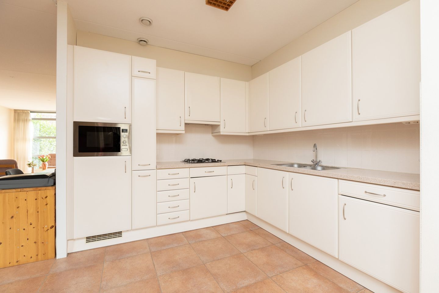 Photo 10 of Koninginnenpage 4