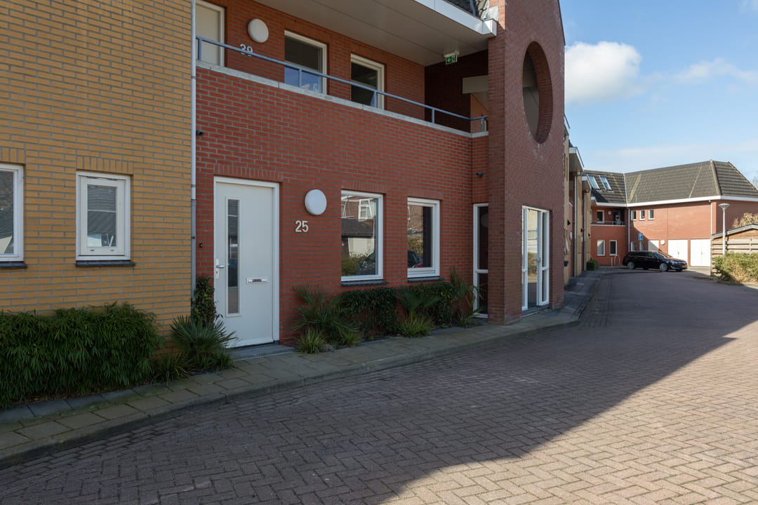 Photo 31 of Tulpstraat 25