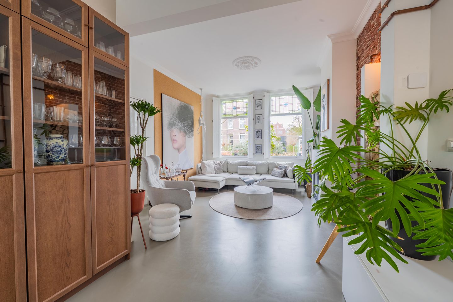 Characteristic Townhouse from 1896 with Authentic Details in the Heart of Tiel — 17