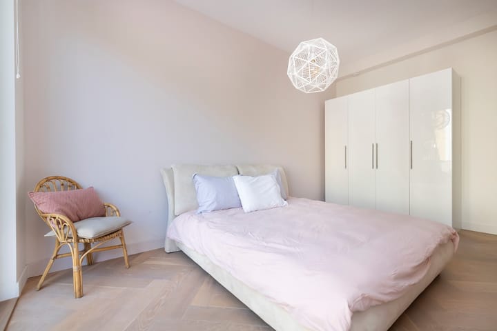 Foto 5 van Oostenburgervoorstraat 3-B