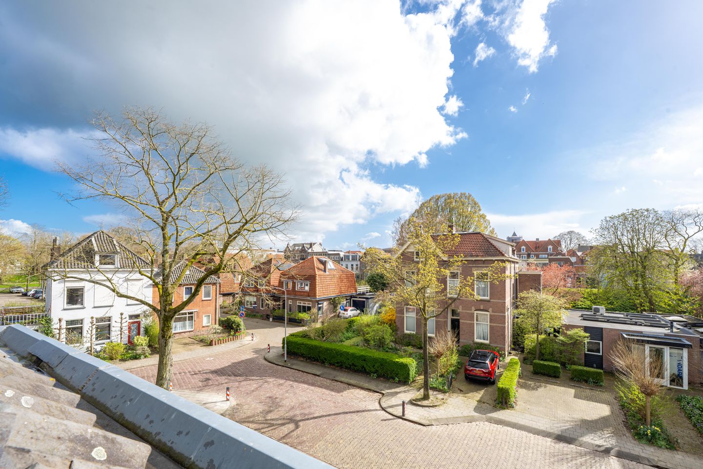 Characteristic Townhouse from 1896 with Authentic Details in the Heart of Tiel — 62