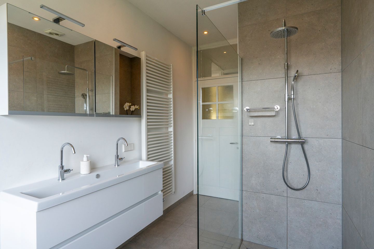 Foto 5 van Johannes Vermeerstraat 11