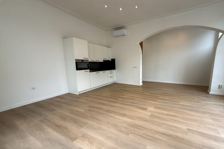 Photo 2 of Bovenste straat 51