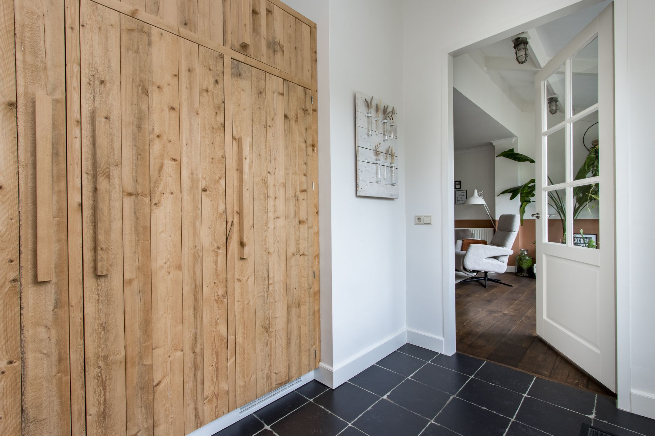 Spacious end terrace home with office space in child-friendly Kerkdriel — 21