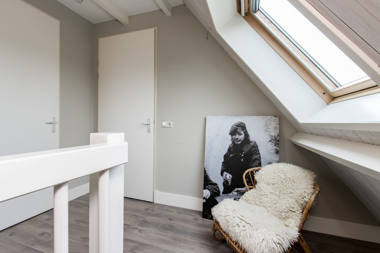 Spacious end terrace home with office space in child-friendly Kerkdriel — 35