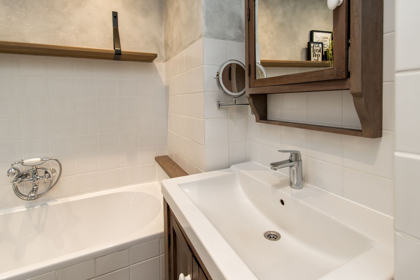 Spacious end terrace home with office space in child-friendly Kerkdriel — 34