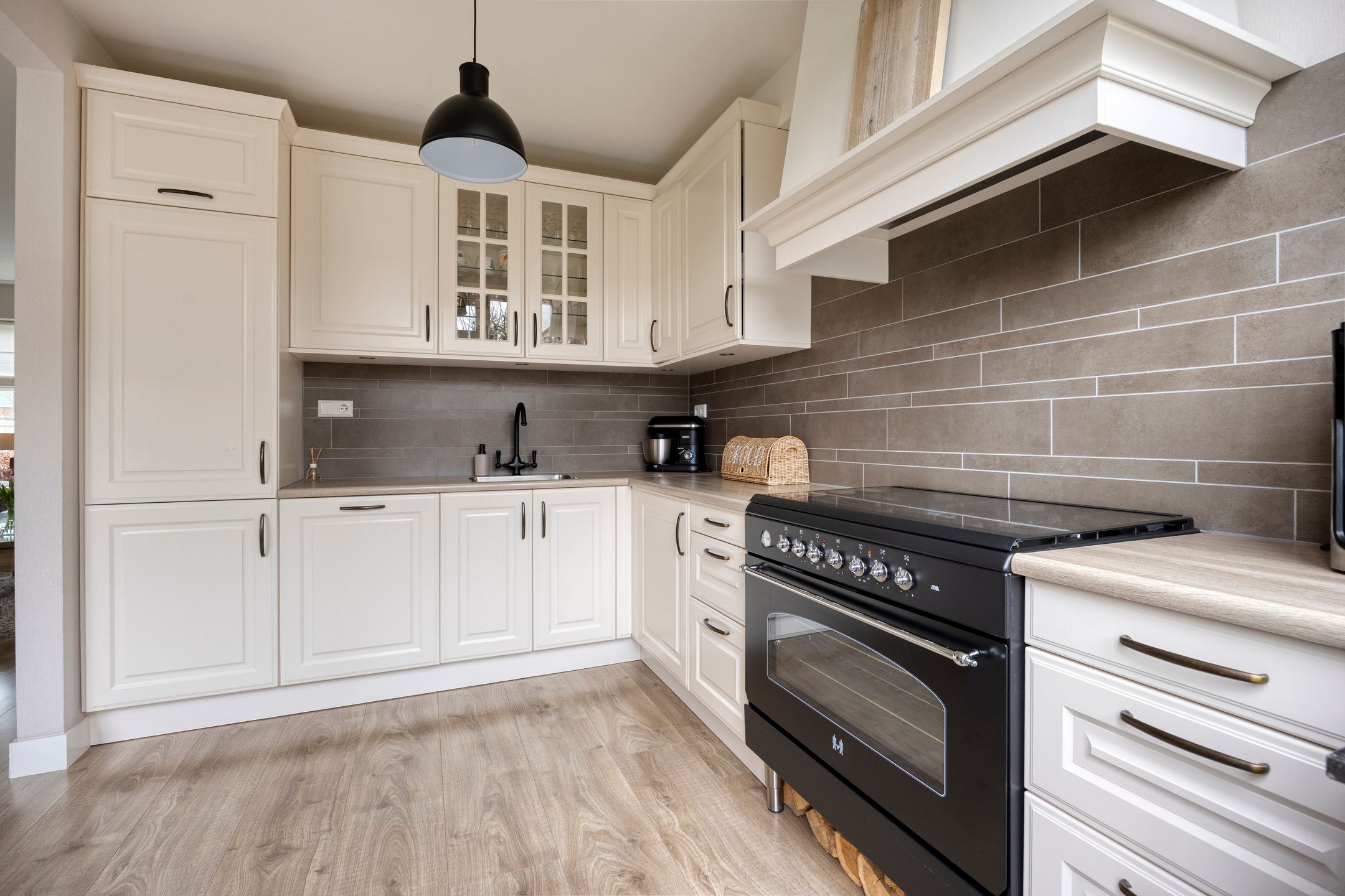 Foto 15 van Clematislaan 7