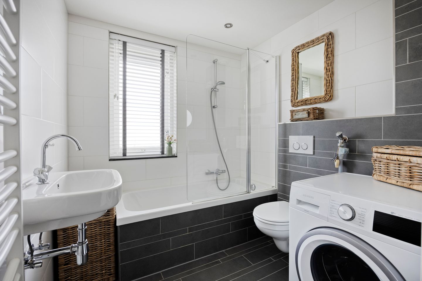 Foto 25 van Clematislaan 7