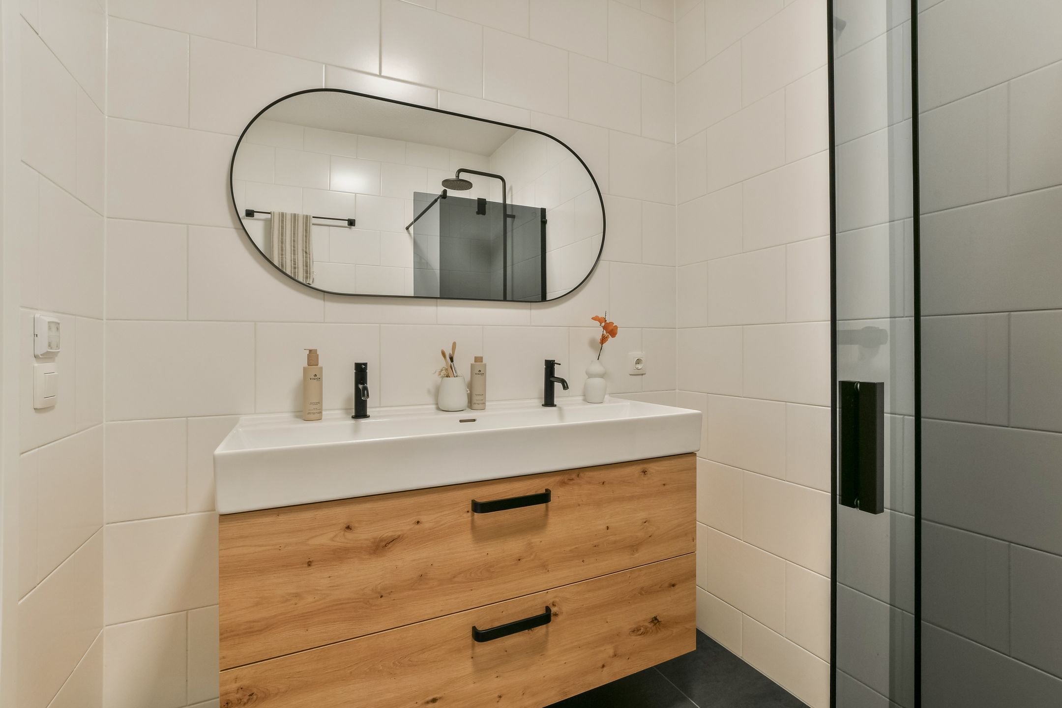 Foto 24 van Trimurtistraat 36