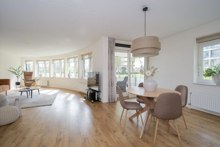 Foto 3 van Mevrouw De Rooweg 175