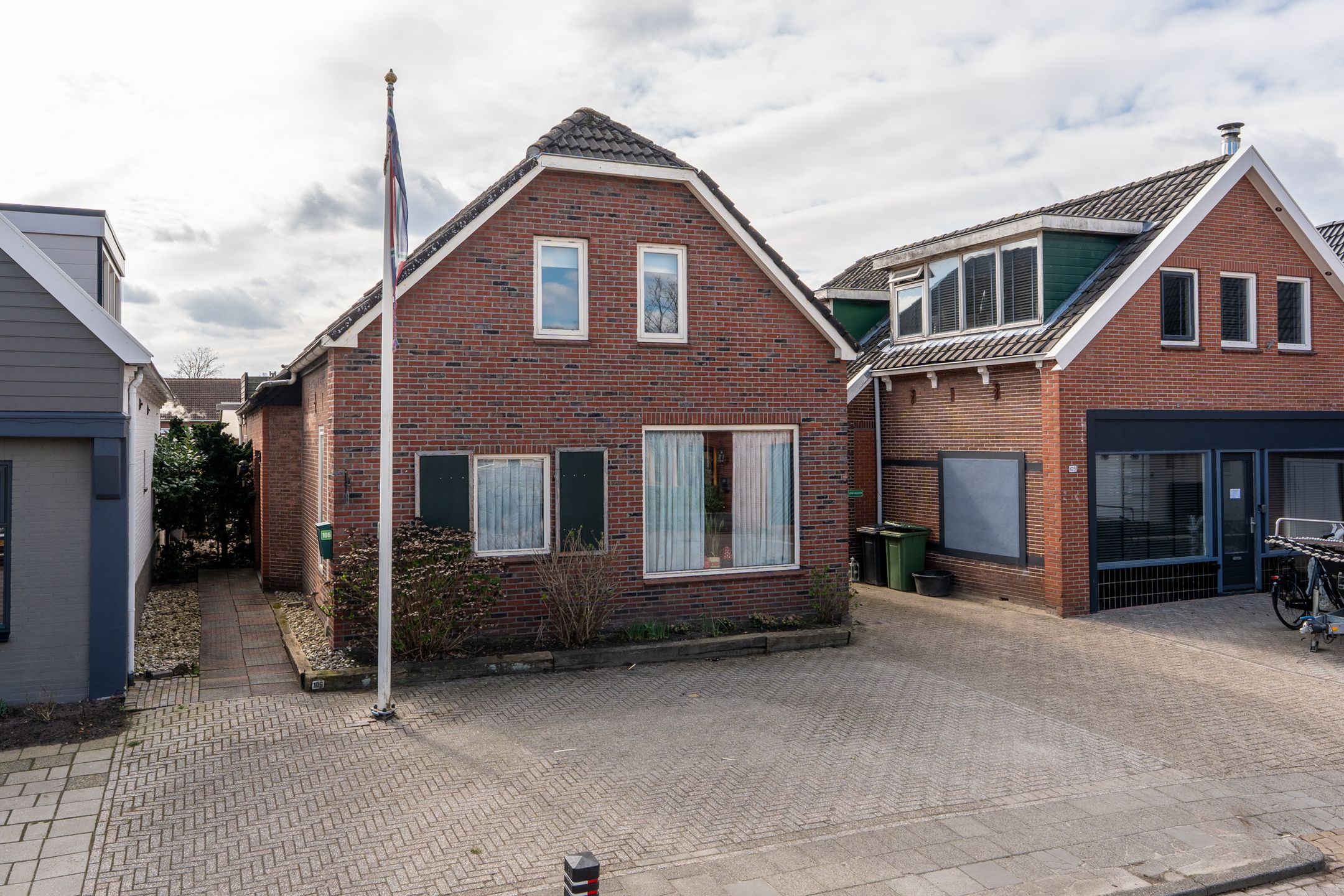 Detached House with Ground Floor Bedroom Near Stadskanaal Center — 33