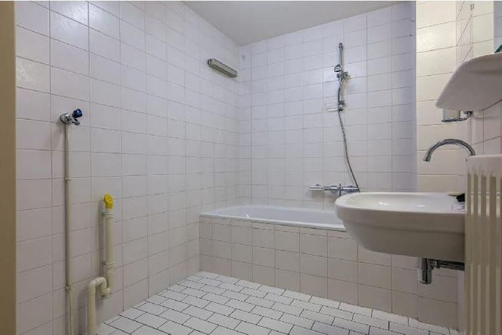 Photo 4 of Dautzenbergstraat 18-F