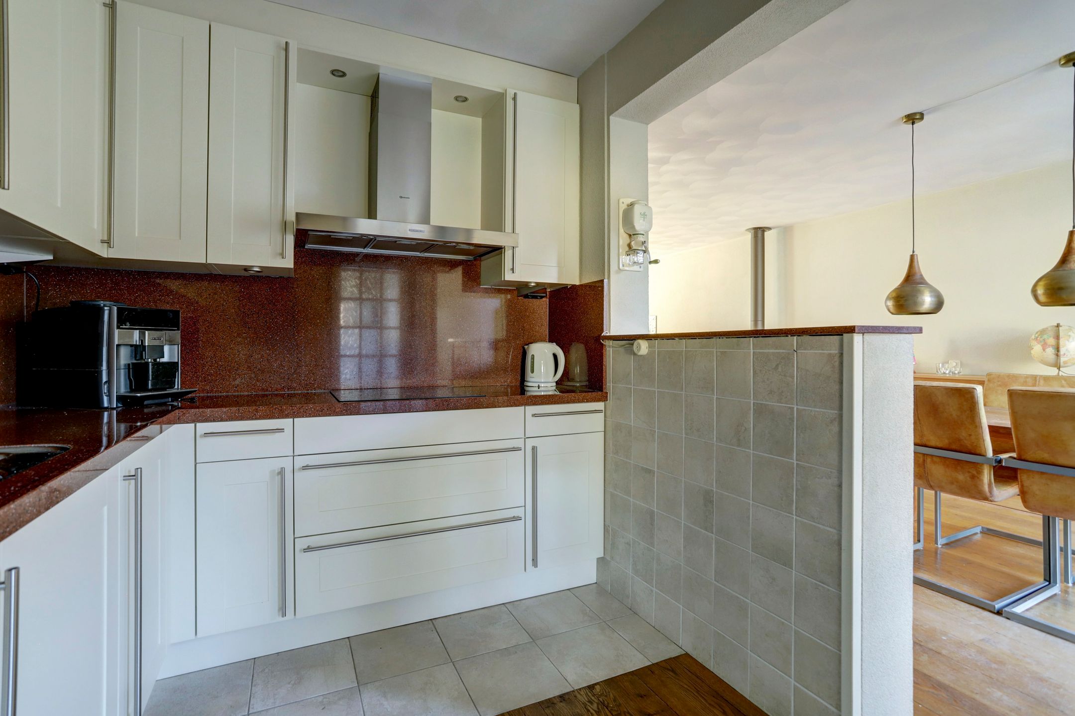 Foto 12 van Looierstraat 36