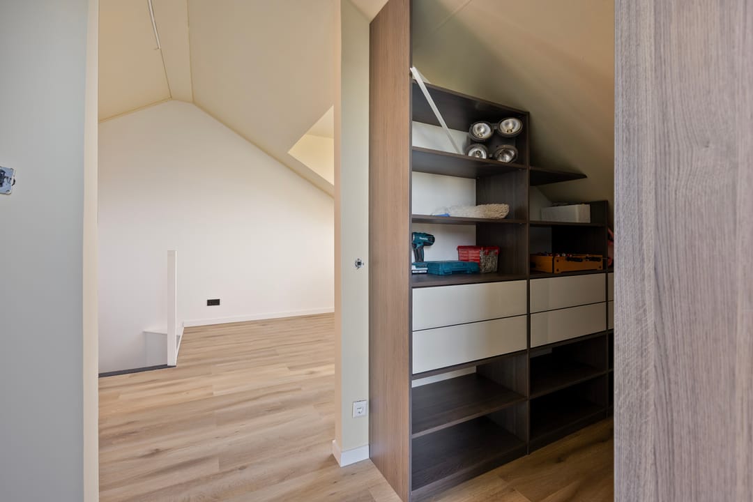 Extended corner house with sunny southwest-facing backyard in Zoetermeer — 23
