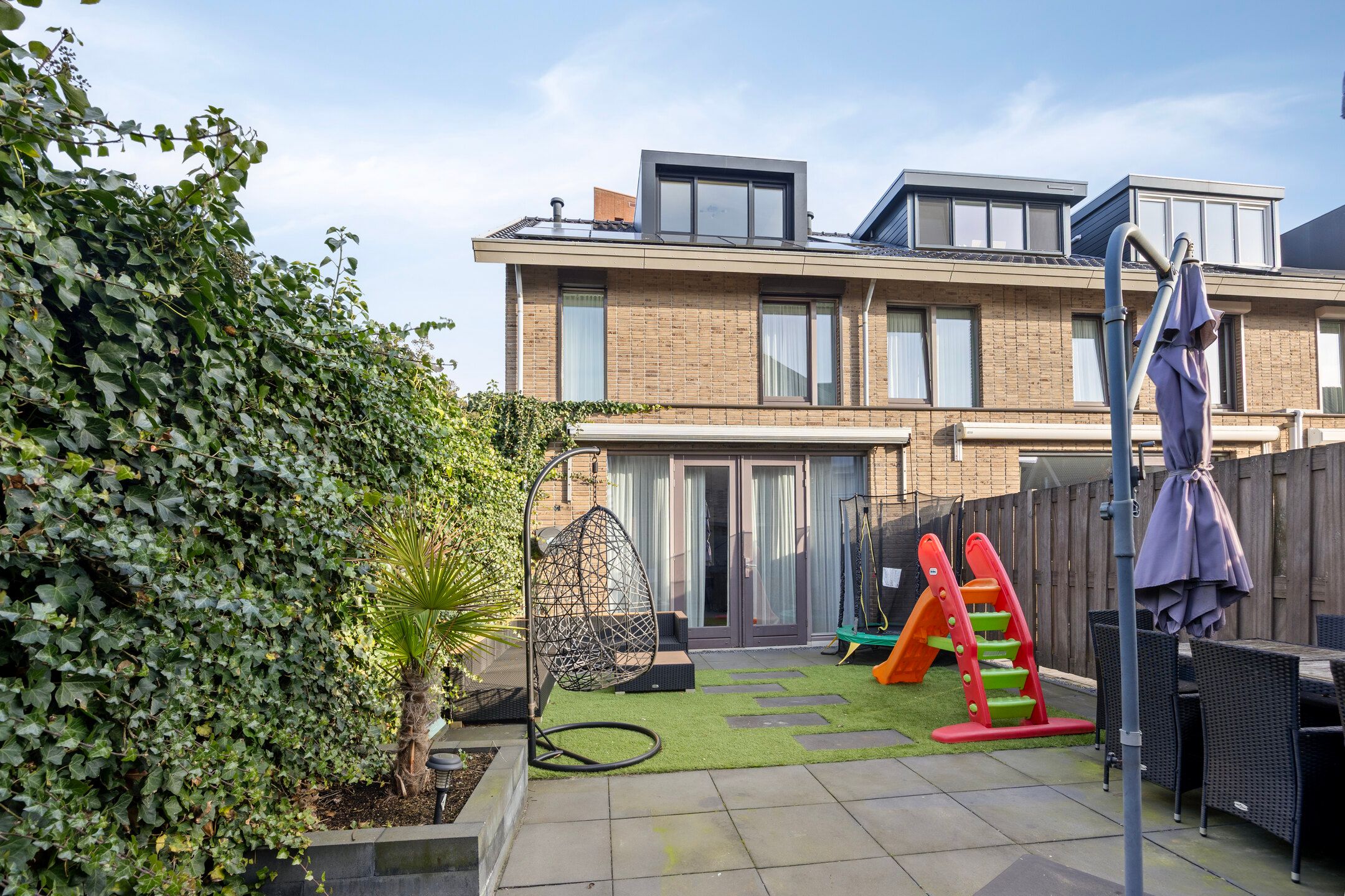 Extended corner house with sunny southwest-facing backyard in Zoetermeer — 12
