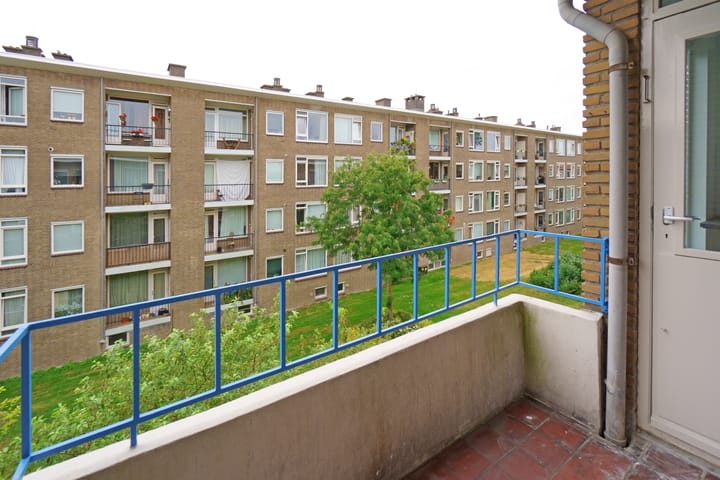 Photo 3 of Queridostraat 17