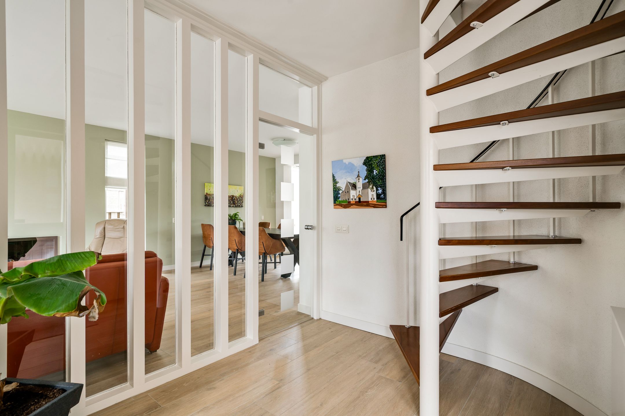 Foto 12 van Julianalaan 14