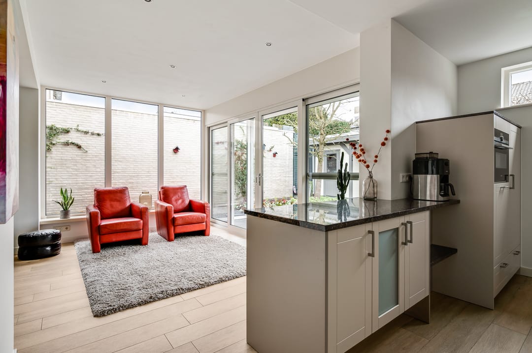 Foto 23 van Julianalaan 14